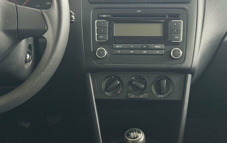 Volkswagen Polo VI (EU Market), 2012 год, 600 000 рублей, 10 фотография