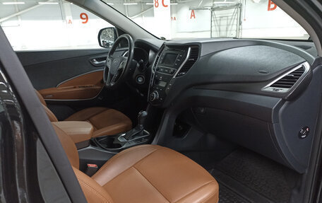 Hyundai Santa Fe III рестайлинг, 2017 год, 2 147 000 рублей, 13 фотография