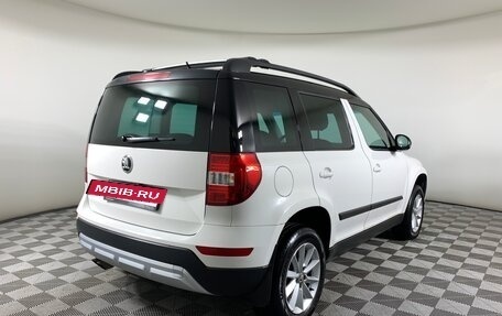 Skoda Yeti I рестайлинг, 2015 год, 1 315 000 рублей, 5 фотография