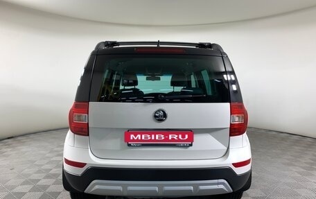 Skoda Yeti I рестайлинг, 2015 год, 1 315 000 рублей, 6 фотография
