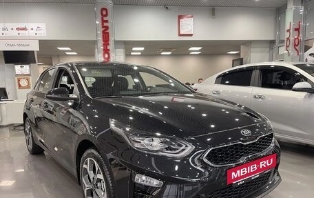 KIA cee'd III, 2025 год, 3 400 000 рублей, 2 фотография