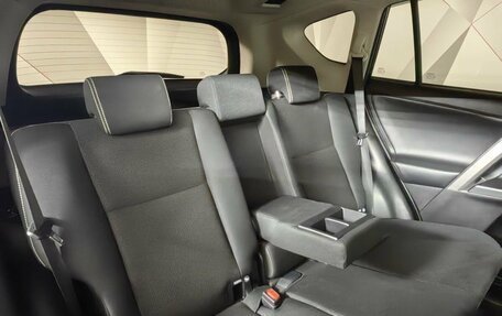 Toyota RAV4, 2016 год, 1 599 000 рублей, 13 фотография