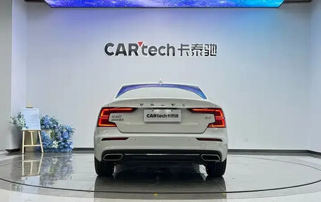 Volvo S60 III, 2022 год, 2 320 045 рублей, 7 фотография