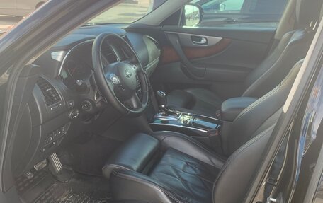 Infiniti FX II, 2011 год, 1 955 000 рублей, 16 фотография
