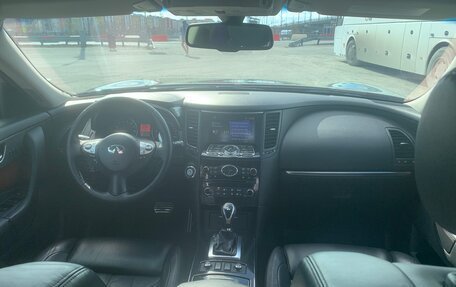 Infiniti FX II, 2011 год, 1 955 000 рублей, 18 фотография