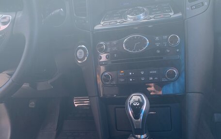 Infiniti FX II, 2011 год, 1 955 000 рублей, 21 фотография