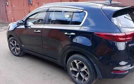 KIA Sportage IV рестайлинг, 2018 год, 1 800 000 рублей, 3 фотография