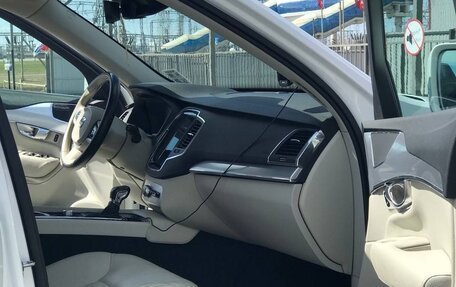 Volvo XC90 II рестайлинг, 2018 год, 3 800 000 рублей, 11 фотография