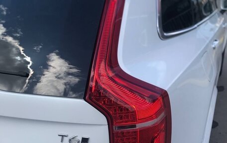 Volvo XC90 II рестайлинг, 2018 год, 3 800 000 рублей, 24 фотография