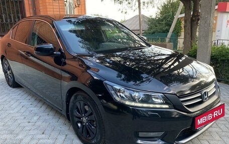 Honda Accord IX рестайлинг, 2013 год, 1 190 000 рублей, 1 фотография