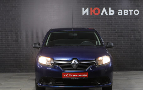 Renault Logan II, 2014 год, 800 000 рублей, 2 фотография