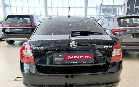 Skoda Rapid I, 2018 год, 1 290 000 рублей, 7 фотография