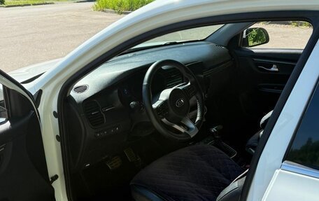 KIA Rio IV, 2020 год, 1 300 000 рублей, 6 фотография