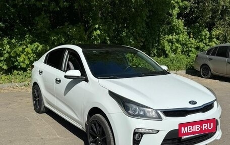 KIA Rio IV, 2020 год, 1 300 000 рублей, 3 фотография