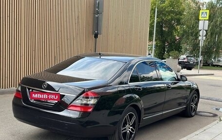 Mercedes-Benz S-Класс, 2008 год, 1 900 000 рублей, 29 фотография