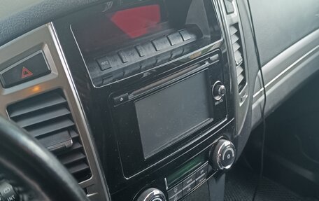 Mitsubishi Pajero IV, 2015 год, 2 490 000 рублей, 12 фотография
