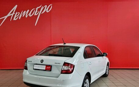 Skoda Rapid I, 2018 год, 1 075 000 рублей, 5 фотография