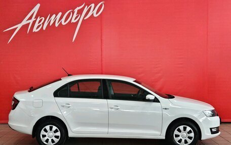 Skoda Rapid I, 2018 год, 1 075 000 рублей, 6 фотография