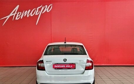 Skoda Rapid I, 2018 год, 1 075 000 рублей, 4 фотография