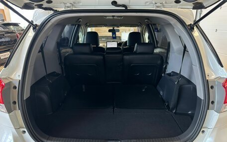 Toyota Wish II, 2010 год, 1 299 000 рублей, 21 фотография