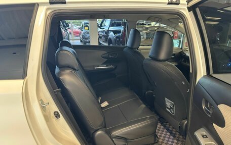 Toyota Wish II, 2010 год, 1 299 000 рублей, 19 фотография