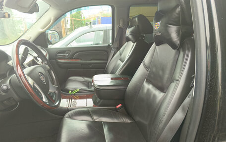 Cadillac Escalade III, 2008 год, 1 650 000 рублей, 6 фотография