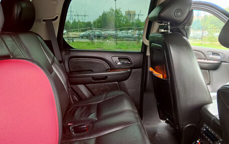 Cadillac Escalade III, 2008 год, 1 650 000 рублей, 11 фотография