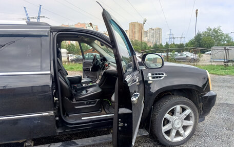 Cadillac Escalade III, 2008 год, 1 650 000 рублей, 18 фотография