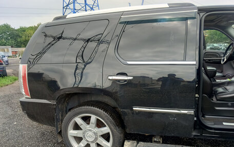 Cadillac Escalade III, 2008 год, 1 650 000 рублей, 19 фотография