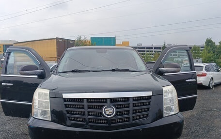 Cadillac Escalade III, 2008 год, 1 650 000 рублей, 16 фотография