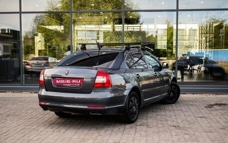 Skoda Octavia, 2011 год, 850 000 рублей, 2 фотография