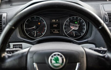 Skoda Octavia, 2011 год, 850 000 рублей, 17 фотография