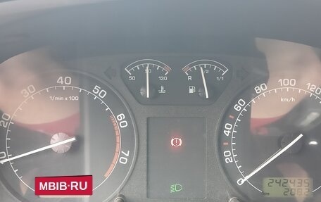 Skoda Octavia IV, 2002 год, 270 000 рублей, 7 фотография