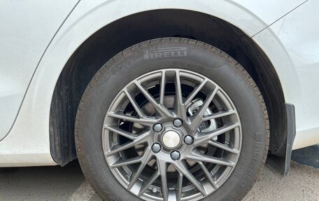 Geely Emgrand, 2024 год, 1 700 000 рублей, 5 фотография