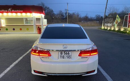 Honda Accord IX рестайлинг, 2014 год, 1 820 000 рублей, 28 фотография