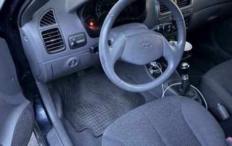 Hyundai Accent II, 2006 год, 395 000 рублей, 2 фотография