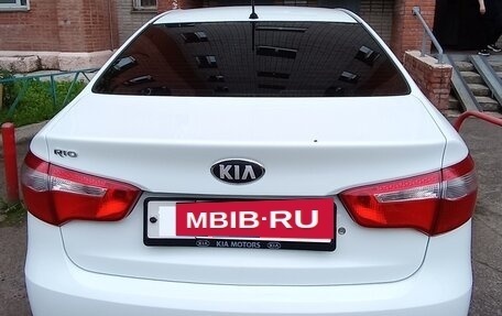 KIA Rio III рестайлинг, 2013 год, 890 000 рублей, 4 фотография