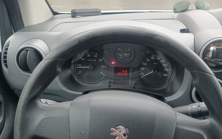 Peugeot Partner II рестайлинг 2, 2021 год, 1 600 000 рублей, 10 фотография