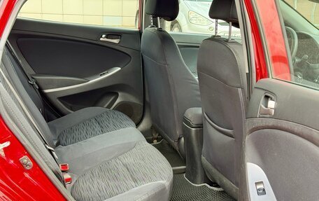 Hyundai Solaris II рестайлинг, 2015 год, 815 000 рублей, 12 фотография