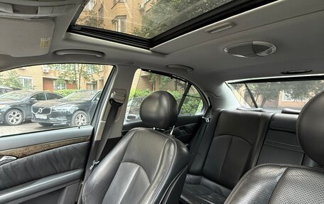 Mercedes-Benz E-Класс, 2003 год, 750 000 рублей, 9 фотография