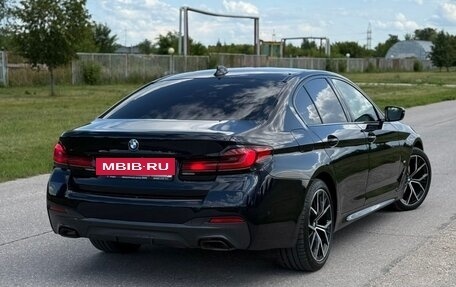 BMW 5 серия, 2020 год, 5 300 000 рублей, 2 фотография