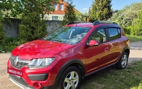 Renault Sandero II рестайлинг, 2016 год, 950 000 рублей, 2 фотография