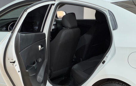 KIA Rio III рестайлинг, 2016 год, 1 050 000 рублей, 15 фотография