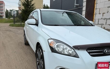 KIA cee'd I рестайлинг, 2010 год, 620 000 рублей, 2 фотография