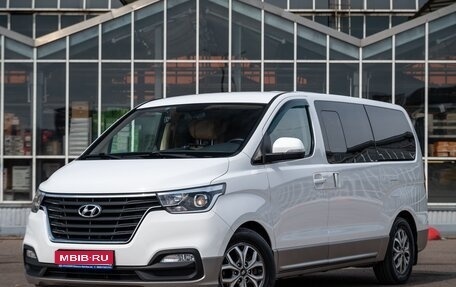Hyundai H-1 II рестайлинг, 2019 год, 3 500 000 рублей, 1 фотография