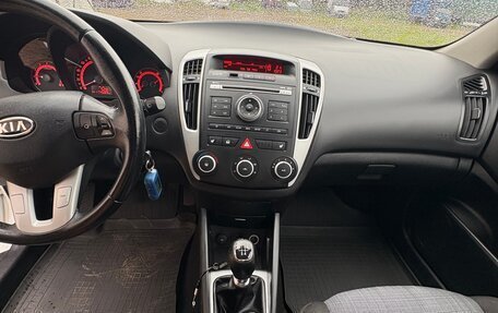 KIA cee'd I рестайлинг, 2010 год, 620 000 рублей, 8 фотография