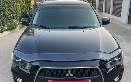 Mitsubishi Outlander III рестайлинг 3, 2011 год, 1 499 999 рублей, 1 фотография