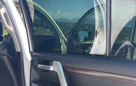 Toyota Land Cruiser 200, 2016 год, 6 250 000 рублей, 16 фотография