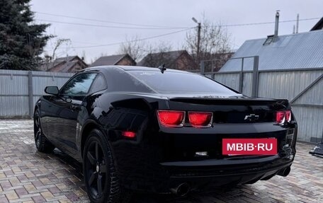 Chevrolet Camaro IV, 2010 год, 2 000 000 рублей, 4 фотография
