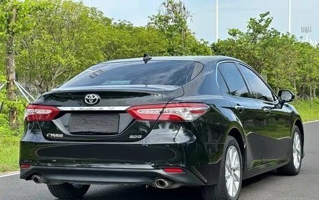 Toyota Camry, 2021 год, 2 500 000 рублей, 6 фотография